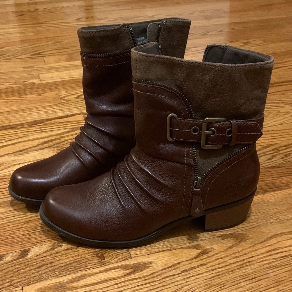 EARTH ORIGINS Brown Leather Ankle Boots, Size 9